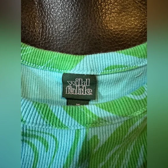 Wild Fable Green Swirl Top - Picture 2 of 4